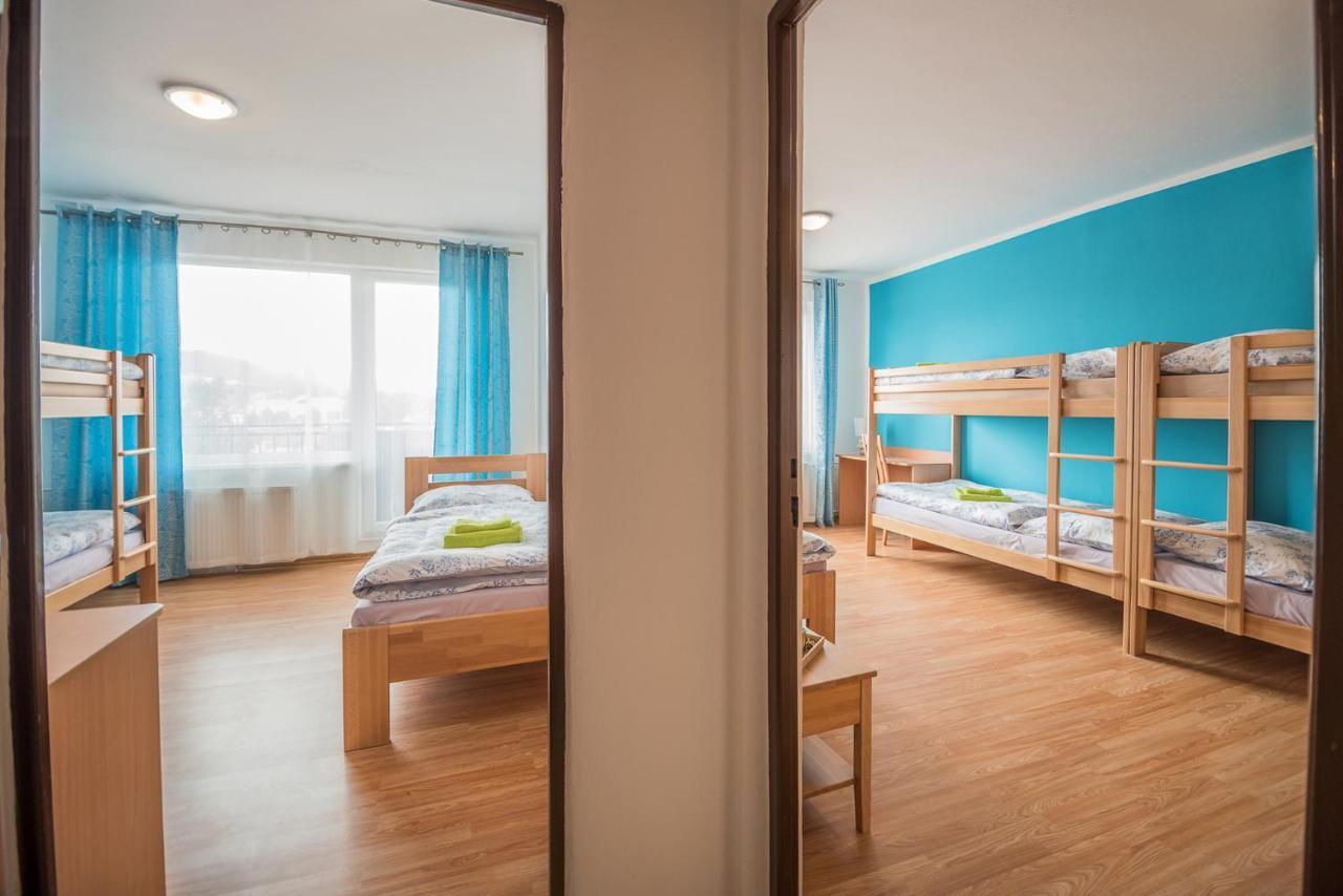 Hybadlo Motel Liptovský Hrádok Kültér fotó