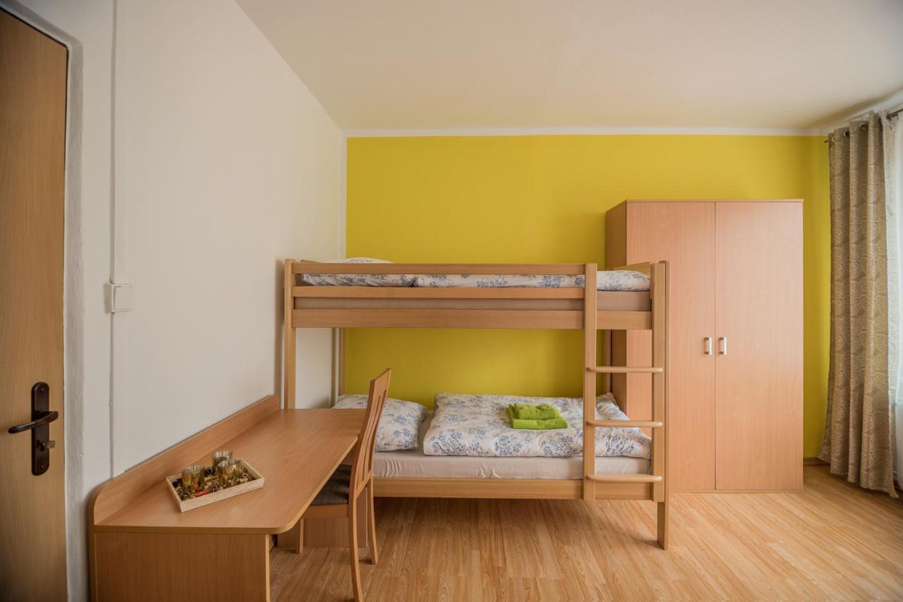 Hybadlo Motel Liptovský Hrádok Kültér fotó